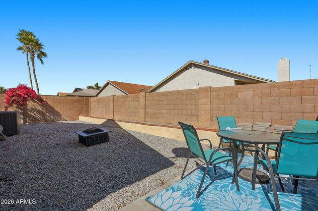 6314 W Lawrence Lane, Glendale, AZ 85302