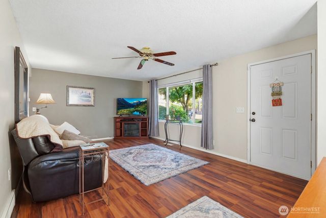 33620 SE 43rd Street, Fall City, WA 98024