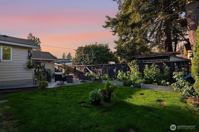 33620 SE 43rd Street, Fall City, WA 98024