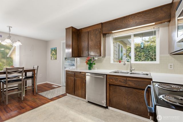 33620 SE 43rd Street, Fall City, WA 98024