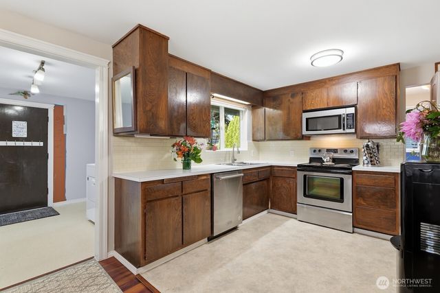 33620 SE 43rd Street, Fall City, WA 98024