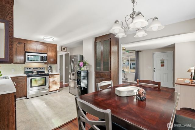 33620 SE 43rd Street, Fall City, WA 98024