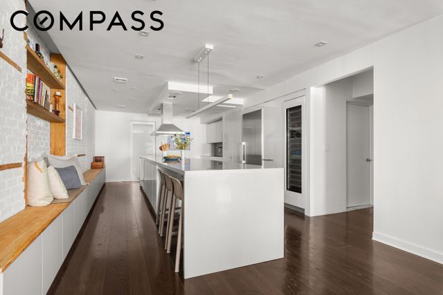 71 Ludlow St Apt 3B, New York City, NY 10002