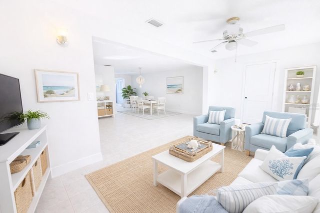 3018 59TH STREET S 111, Gulfport, FL 33707