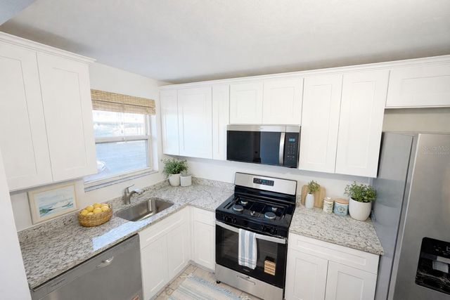 3018 59TH STREET S 111, Gulfport, FL 33707