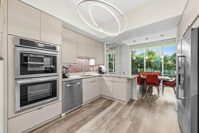 550 SE Mizner Boulevard B110, Boca Raton, FL 33432