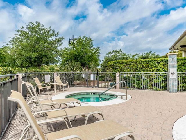 645 Lost Key Dr 203D, Pensacola, FL 32507