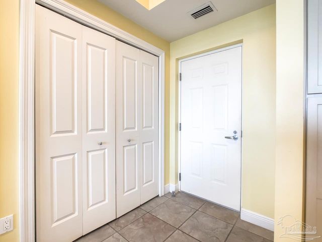 645 Lost Key Dr 203D, Pensacola, FL 32507