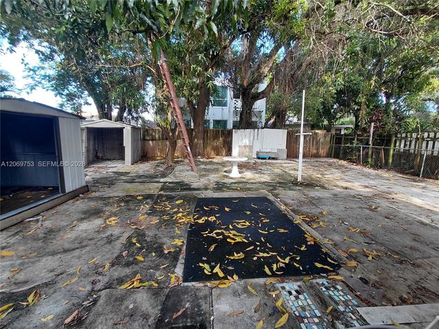 5731 NW 6th Avenue, Miami, FL 33127