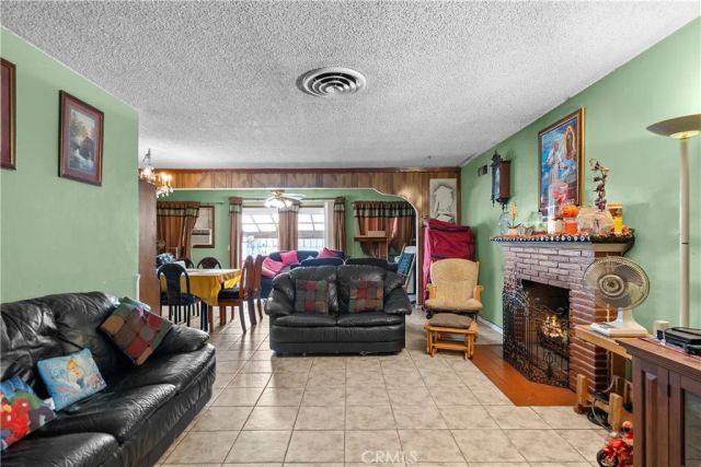 6947 Alcove, Los Angeles, CA 91605
