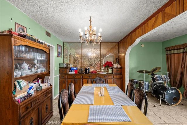 6947 Alcove, Los Angeles, CA 91605
