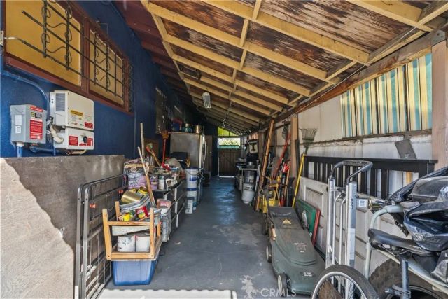 6947 Alcove, Los Angeles, CA 91605