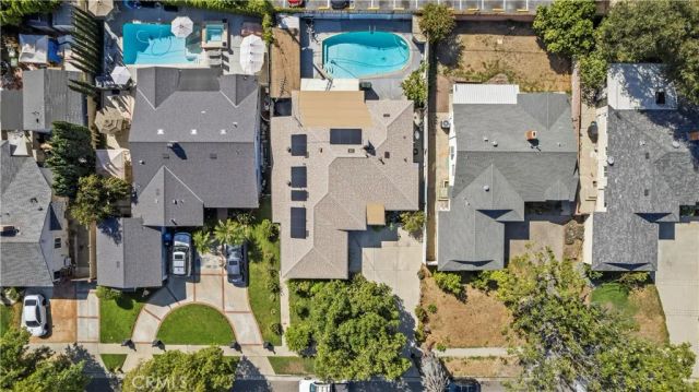 6947 Alcove, Los Angeles, CA 91605