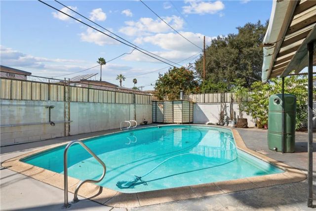 6947 Alcove, Los Angeles, CA 91605