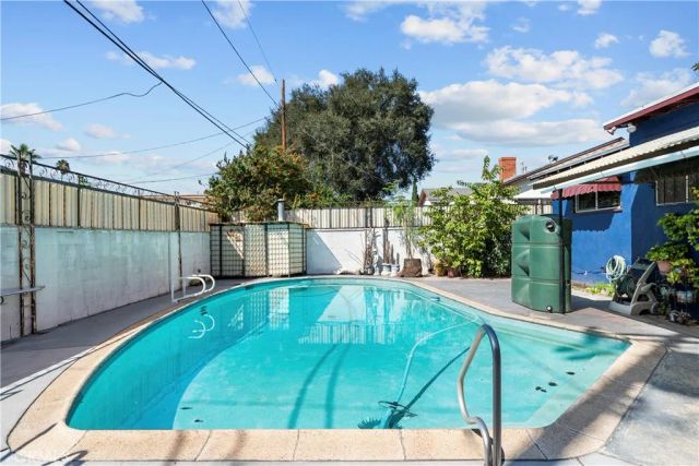 6947 Alcove, Los Angeles, CA 91605