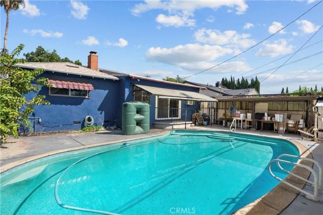 6947 Alcove, Los Angeles, CA 91605