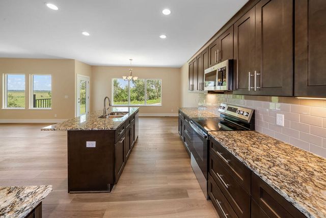 1321 COPPER MOUNTAIN DR Drive, Crescent, IA 51526