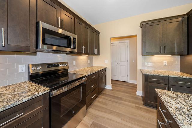 1321 COPPER MOUNTAIN DR Drive, Crescent, IA 51526