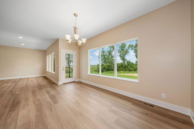 1321 COPPER MOUNTAIN DR Drive, Crescent, IA 51526