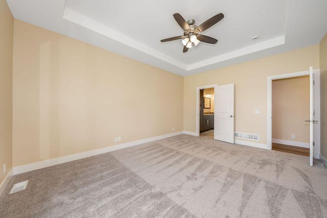 1321 COPPER MOUNTAIN DR Drive, Crescent, IA 51526