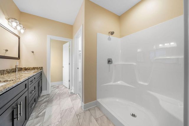 1321 COPPER MOUNTAIN DR Drive, Crescent, IA 51526