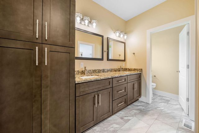 1321 COPPER MOUNTAIN DR Drive, Crescent, IA 51526