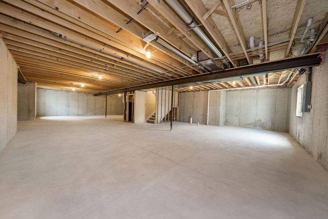 1321 COPPER MOUNTAIN DR Drive, Crescent, IA 51526