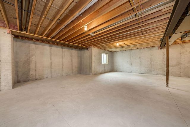 1321 COPPER MOUNTAIN DR Drive, Crescent, IA 51526