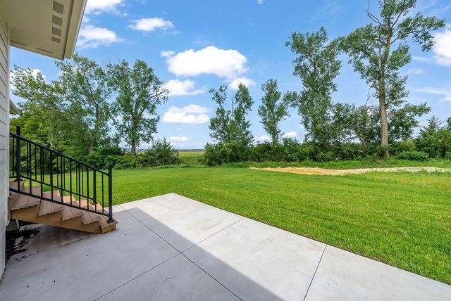 1321 COPPER MOUNTAIN DR Drive, Crescent, IA 51526