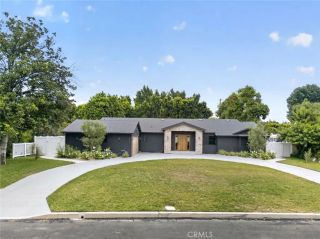 8960 Oak Park Avenue, Sherwood Forest, CA 91325