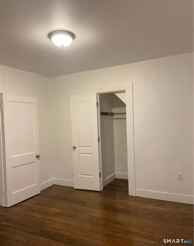 31 Winthrop Street, Meriden, CT 06451