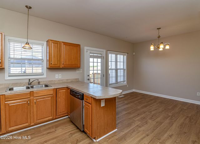 100 Autumn Ridge Drive, Pikeville, NC 27863