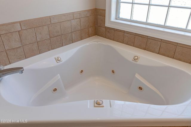 100 Autumn Ridge Drive, Pikeville, NC 27863