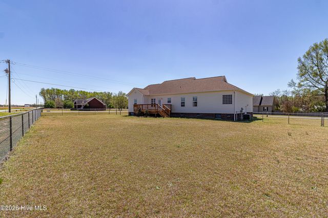 100 Autumn Ridge Drive, Pikeville, NC 27863