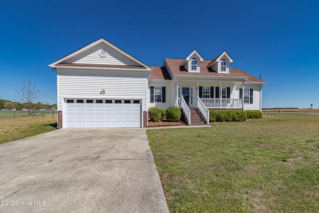 100 Autumn Ridge Drive, Pikeville, NC 27863