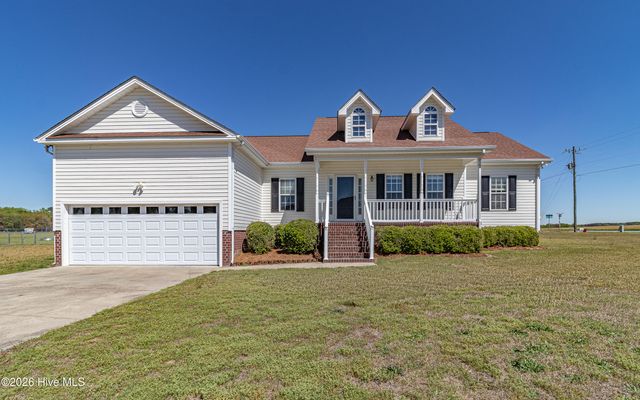 100 Autumn Ridge Drive, Pikeville, NC 27863