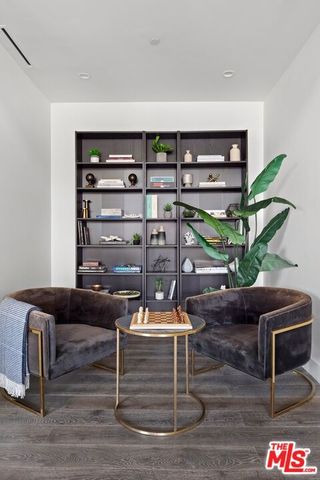 2311 Vasanta Way, Los Angeles, CA 90068