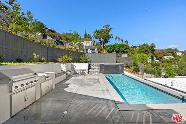 2311 Vasanta Way, Los Angeles, CA 90068