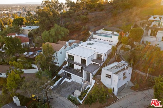 2311 Vasanta Way, Los Angeles, CA 90068