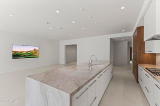 6587 N PALMERAIE Boulevard 2021, Paradise Valley, AZ 85253