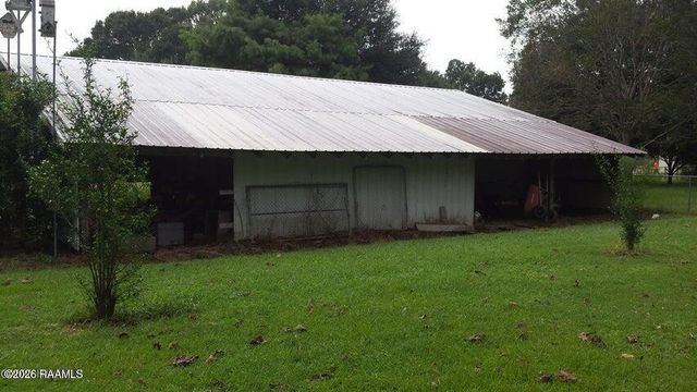 1321 Holly Street, Pine Prairie, LA 70576