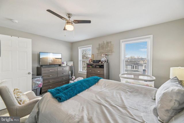 6003 SEAT PLEASANT DR, Capitol Heights, MD 20743