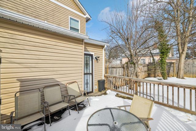 6003 SEAT PLEASANT DR, Capitol Heights, MD 20743