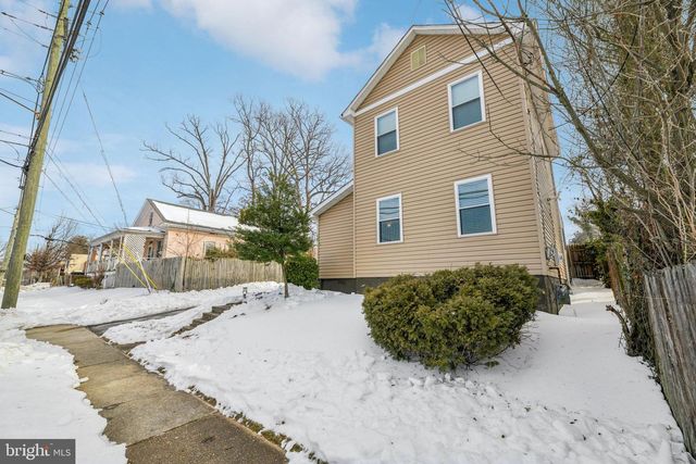 6003 SEAT PLEASANT DR, Capitol Heights, MD 20743