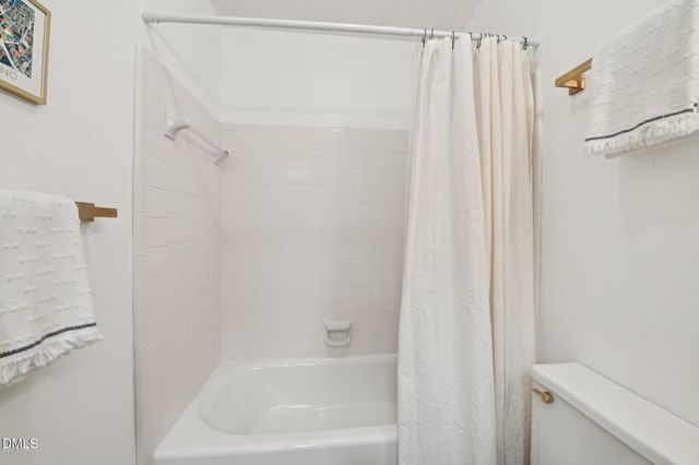 108 Parkcanyon Lane, Cary, NC 27519