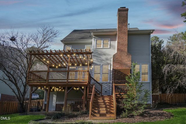 108 Parkcanyon Lane, Cary, NC 27519