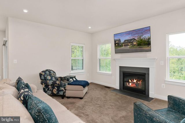 1218 CITY VIEW LN, Fredericksburg, VA 22401