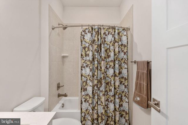 1218 CITY VIEW LN, Fredericksburg, VA 22401