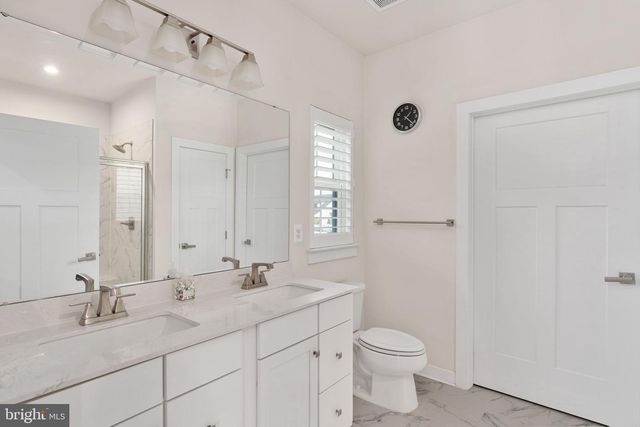 1218 CITY VIEW LN, Fredericksburg, VA 22401