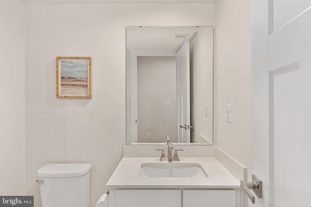 1218 CITY VIEW LN, Fredericksburg, VA 22401